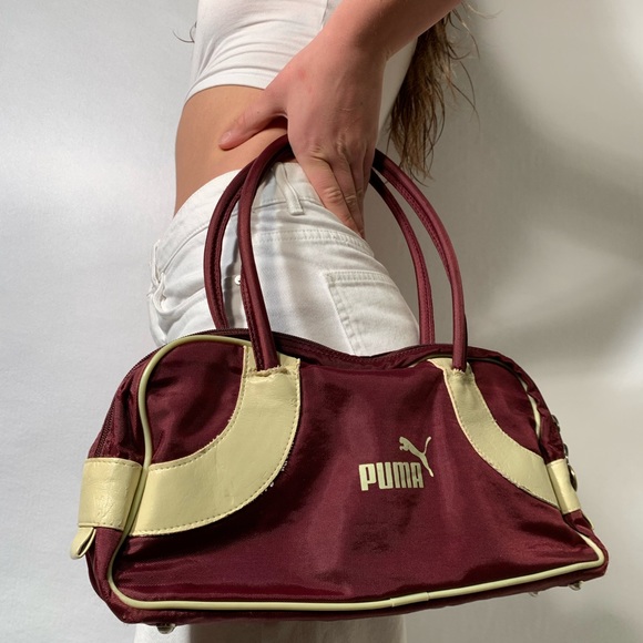 VINTAGE PUMA PURSE - Picture 2 of 4